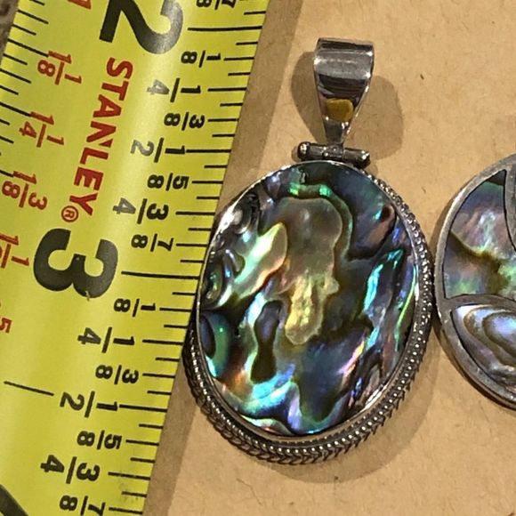 Abalone and Sterling Silver Oval Pendant with Rope Trim Around Bezel - Picture 14 of 15